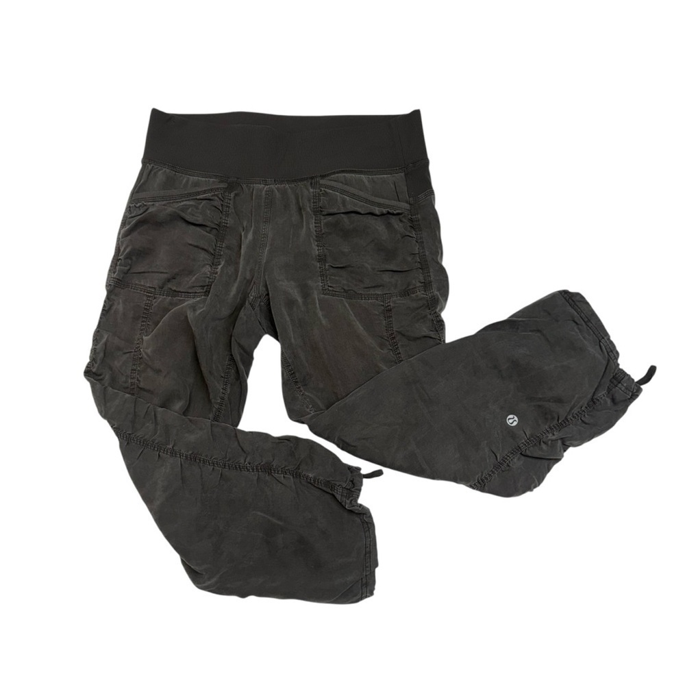 Lululemon Women's Olive Green Jogger Pants Size 6 - Picture 2 of 5